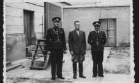 Kommandant i Theresienstadt, Oberstürmführer Rahm i midten © Terezin Memorial