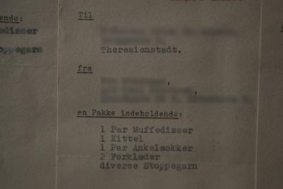 Pakke med tøj sendt fra Danmark til Theresienstadt