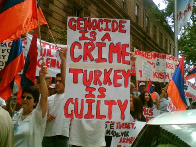 Armenian Youth Federation i Australien i protest over den tyrkiske præsident Ergodans besøg i Sydney