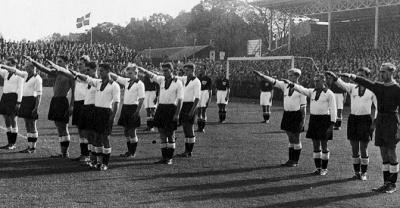 Det tyske landshold i idrætsparken juni 1939 ©Hans Bonde