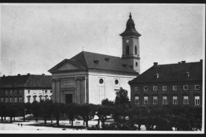 Kirken i bymidten af Terezin før krigen © Terezin Memorial