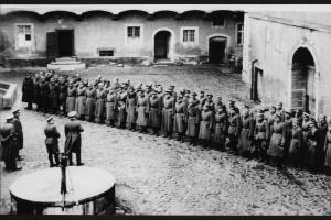 Tyske soldater i Theresienstadt, 1944