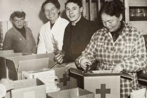 I Danmark blev der pakket Røde Kors pakker til fangerne i Theresienstadt © Det Kgl. Bibliotek
